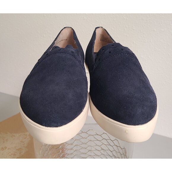 Latigo Anthropologie Suede Leather Navy Blue Slip On Sneakers US 7 Almond Toe - Picture 9 of 9